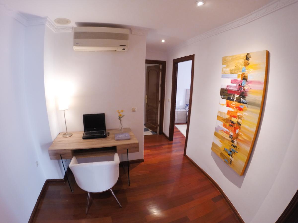 Apt Gibralhorce Suite By Malaga Picasso Rentals Selection エクステリア 写真